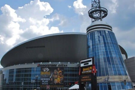 Music City Magnolia Nashville vacation rental Cumberland Retreat near Nissan Stadium - image 5