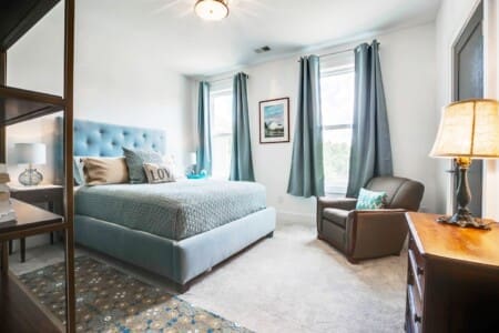 Music City Magnolia Nashville vacation rental Mockingbird near Broadway