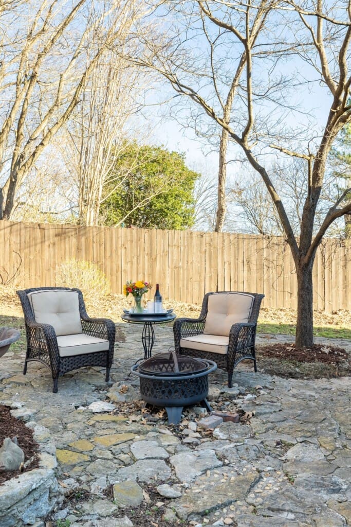 Music City Magnolia Nashville vacation rental Blooming Bungalow with hot tub - image 2