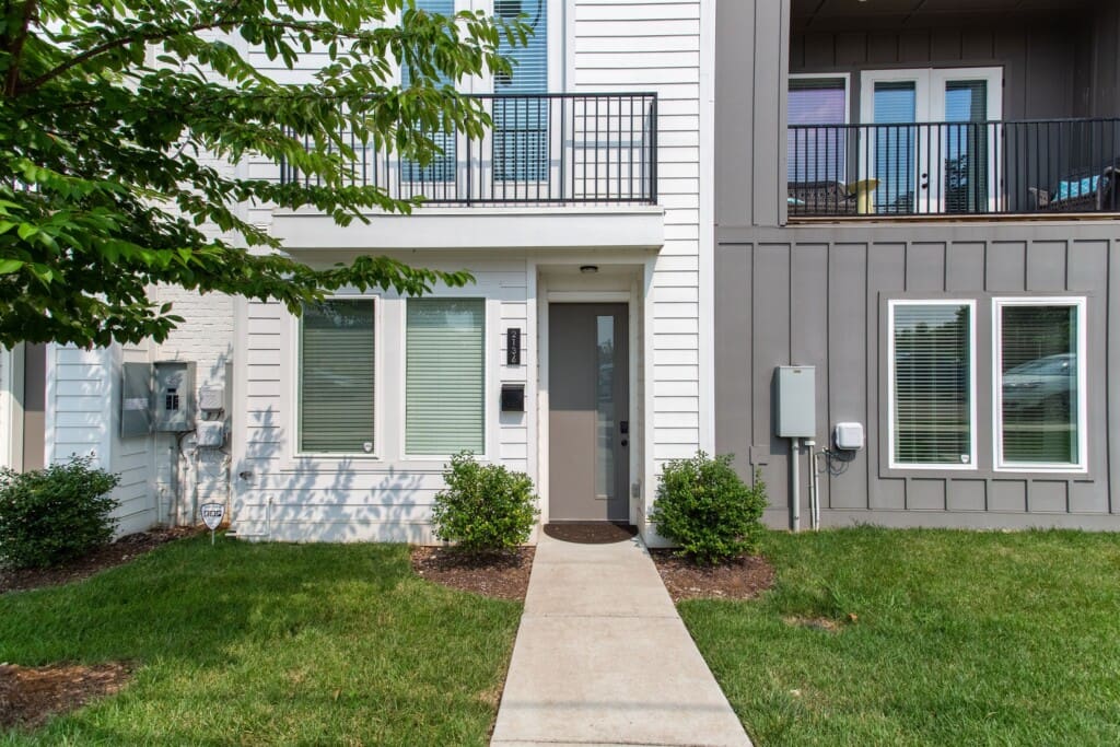 Music City Magnolia Nashville vacation rental Wildflower pet friendly - image 28