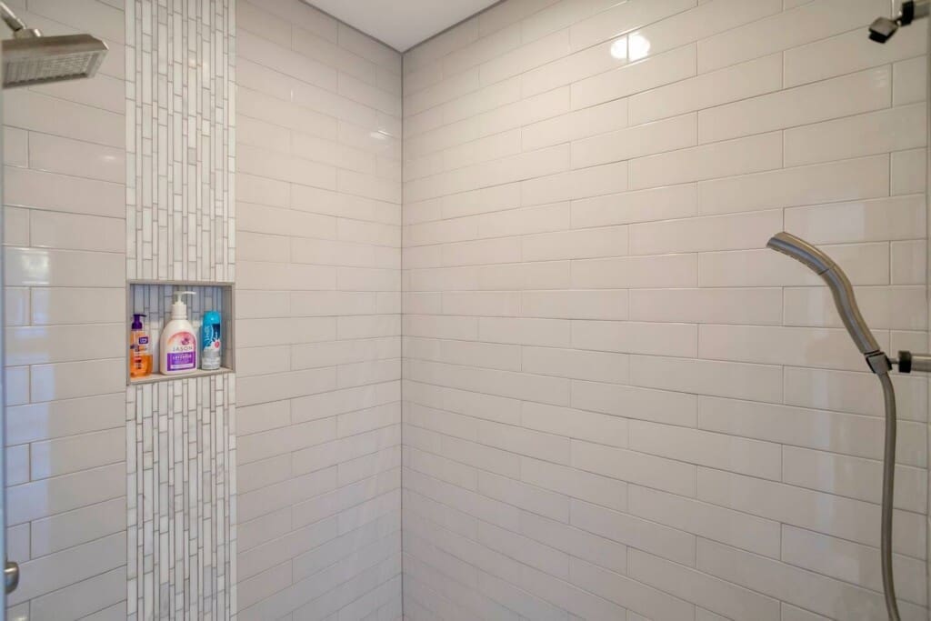 Music City Magnolia Nashville vacation rental Cumberland Retreat near Nissan Stadium - image 23