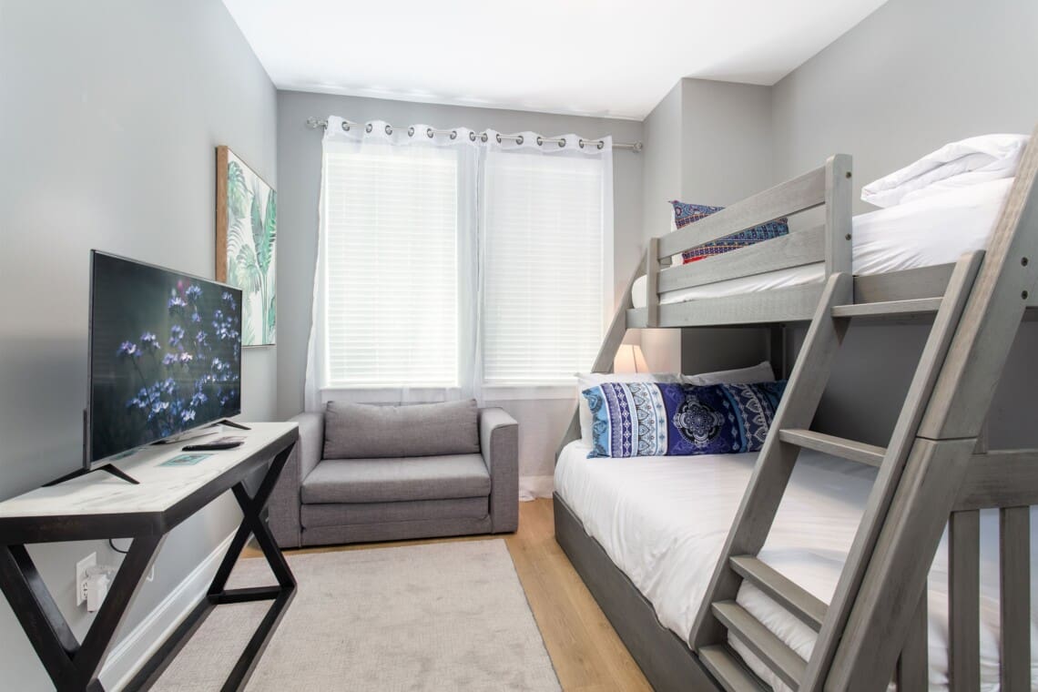 Music City Magnolia Nashville vacation rental Wildflower pet friendly - image 40