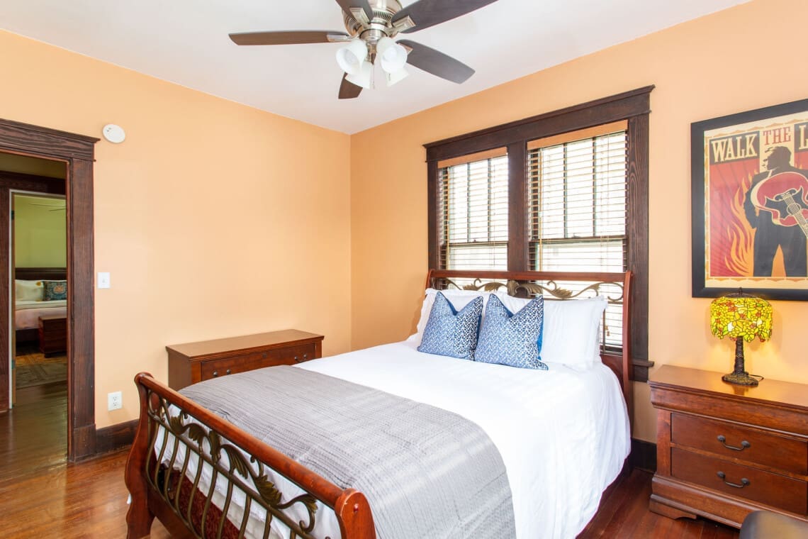 Music City Magnolia Nashville vacation rental Deacons House near Nissan Stadium - image 30