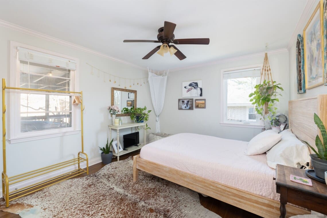 Music City Magnolia Nashville vacation rental Blooming Bungalow with hot tub - image 24