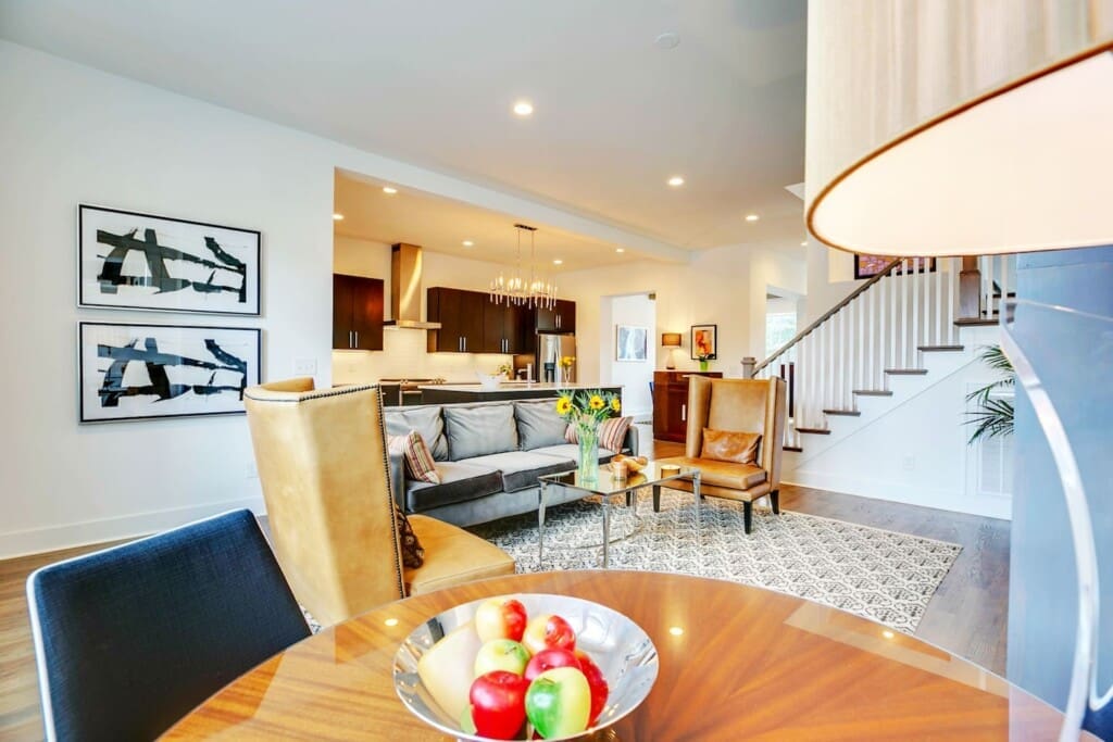 Music City Magnolia Nashville vacation rental Mockingbird near Broadway