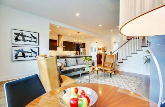 Music City Magnolia Nashville vacation rental Mockingbird near Broadway