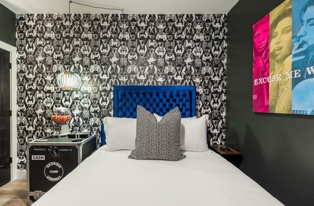 Music City Magnolia Honky Tonk Party Pad Johnny Midtown Nashville rental with pool - image 38