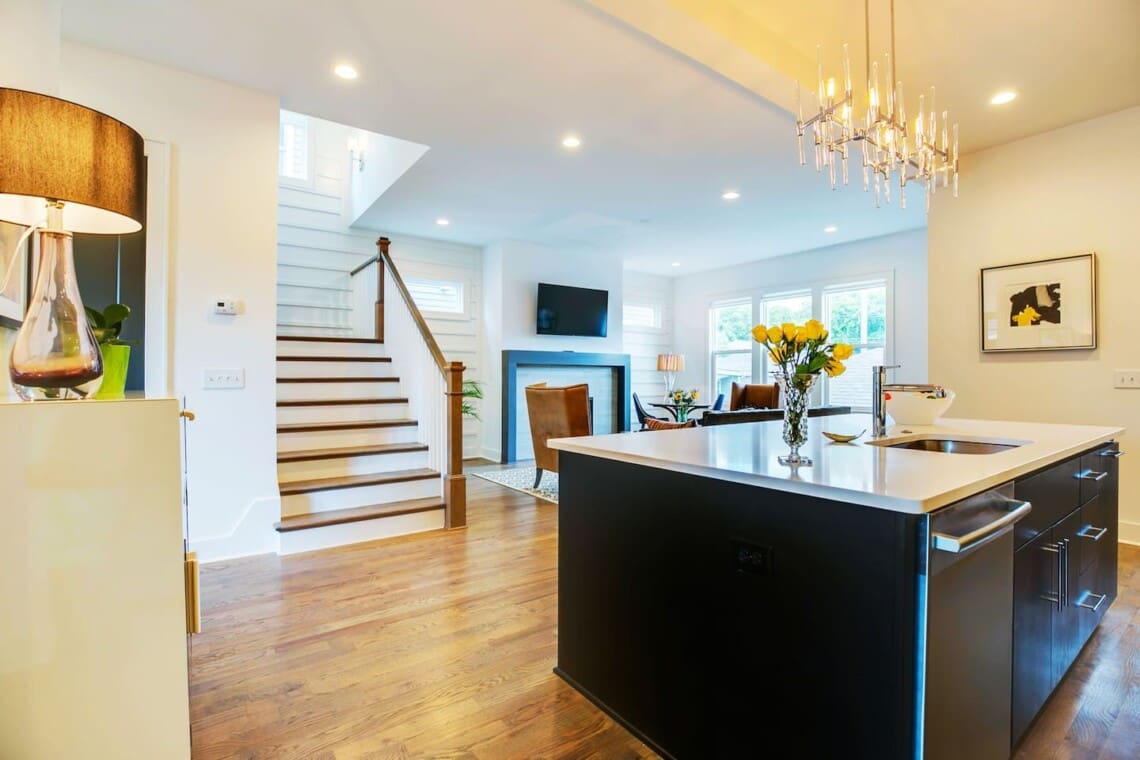 Music City Magnolia Nashville vacation rental Mockingbird near Broadway