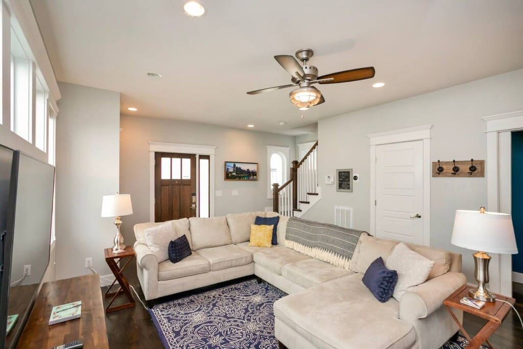 Music City Magnolia Nashville vacation rental Cumberland Retreat near Nissan Stadium - image 37