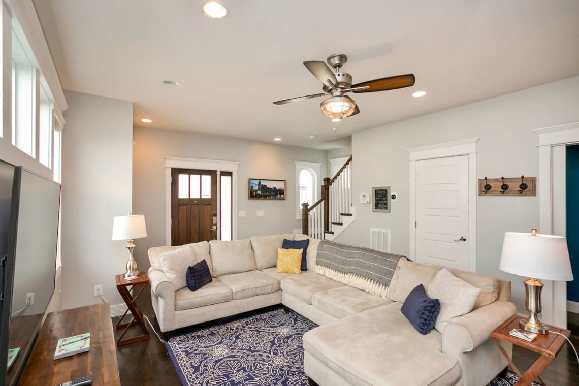 Music City Magnolia Nashville vacation rental Cumberland Retreat near Nissan Stadium - image 37