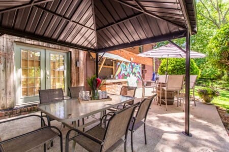 Music City Magnolia Nashville vacation rental Magnolia home - image 8