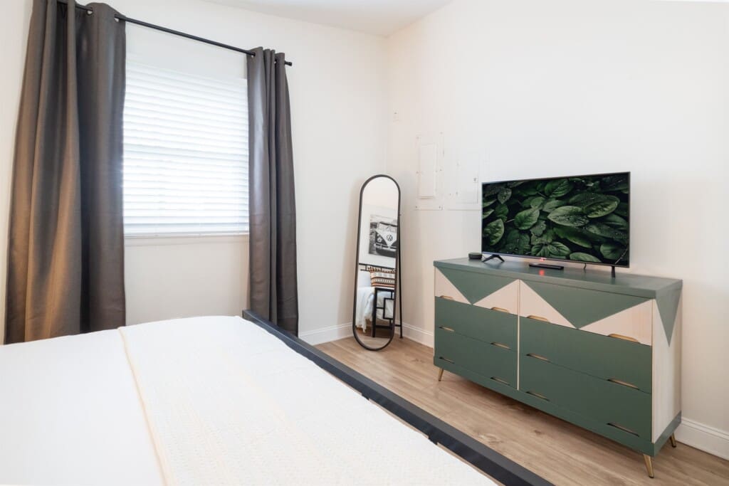 Music City Magnolia Nashville vacation rental Dreamwood near Grand Ole Opry - image 14