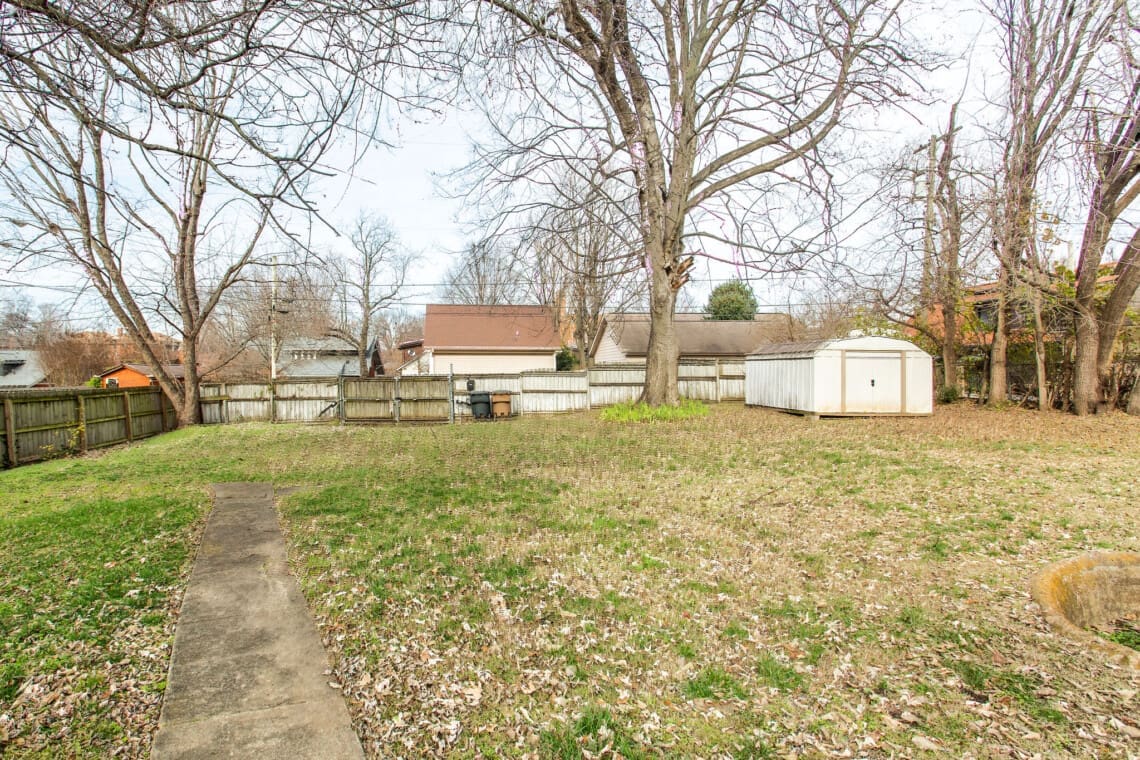 Music City Magnolia Nashville vacation rental Deacons House near Nissan Stadium - image 10