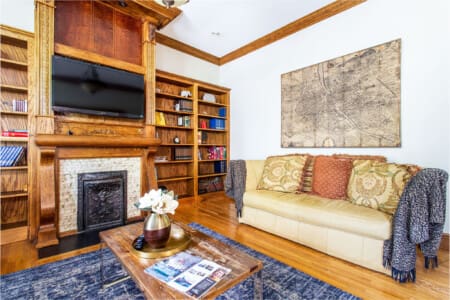 Music City Magnolia Nashville vacation rental Wisteria 12South - image 31