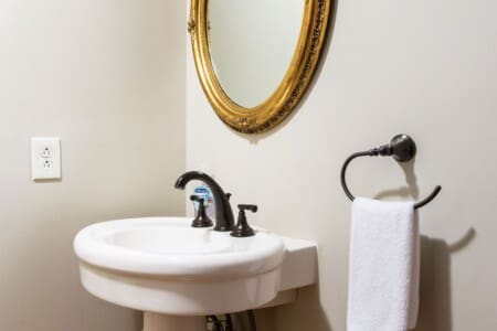 Music City Magnolia Nashville vacation rental Wisteria 12South - image 19
