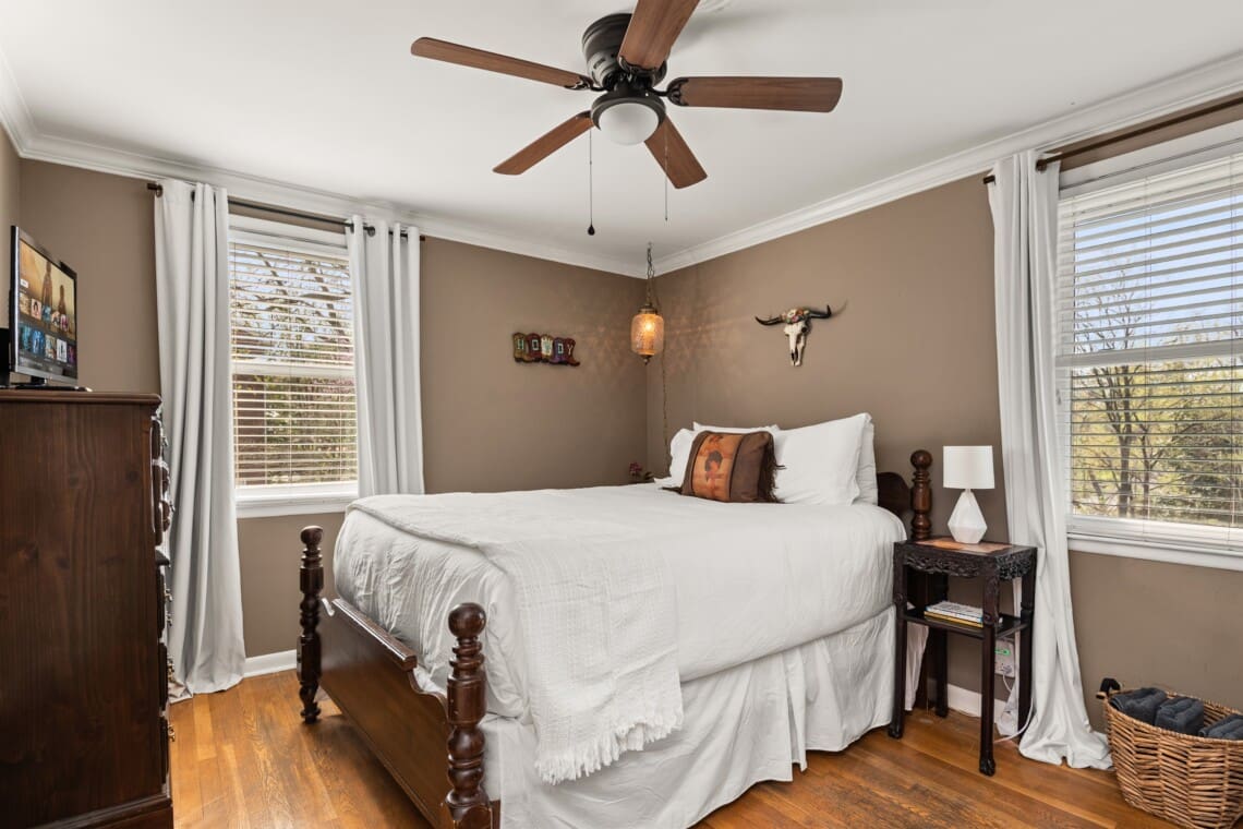 Music City Magnolia Nashville vacation rental Magnolia home - image 14
