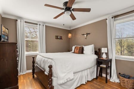 Music City Magnolia Nashville vacation rental Magnolia home - image 14