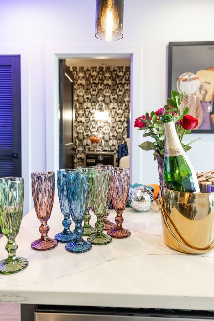 Music City Magnolia Honky Tonk Party Pad Johnny Midtown Nashville rental with pool - image 17