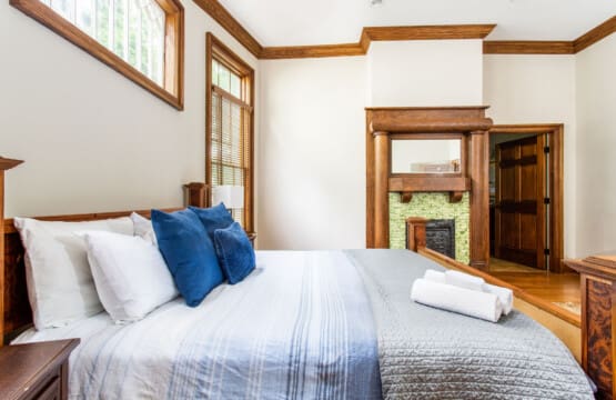 Music City Magnolia Nashville vacation rental Wisteria 12South - image 16