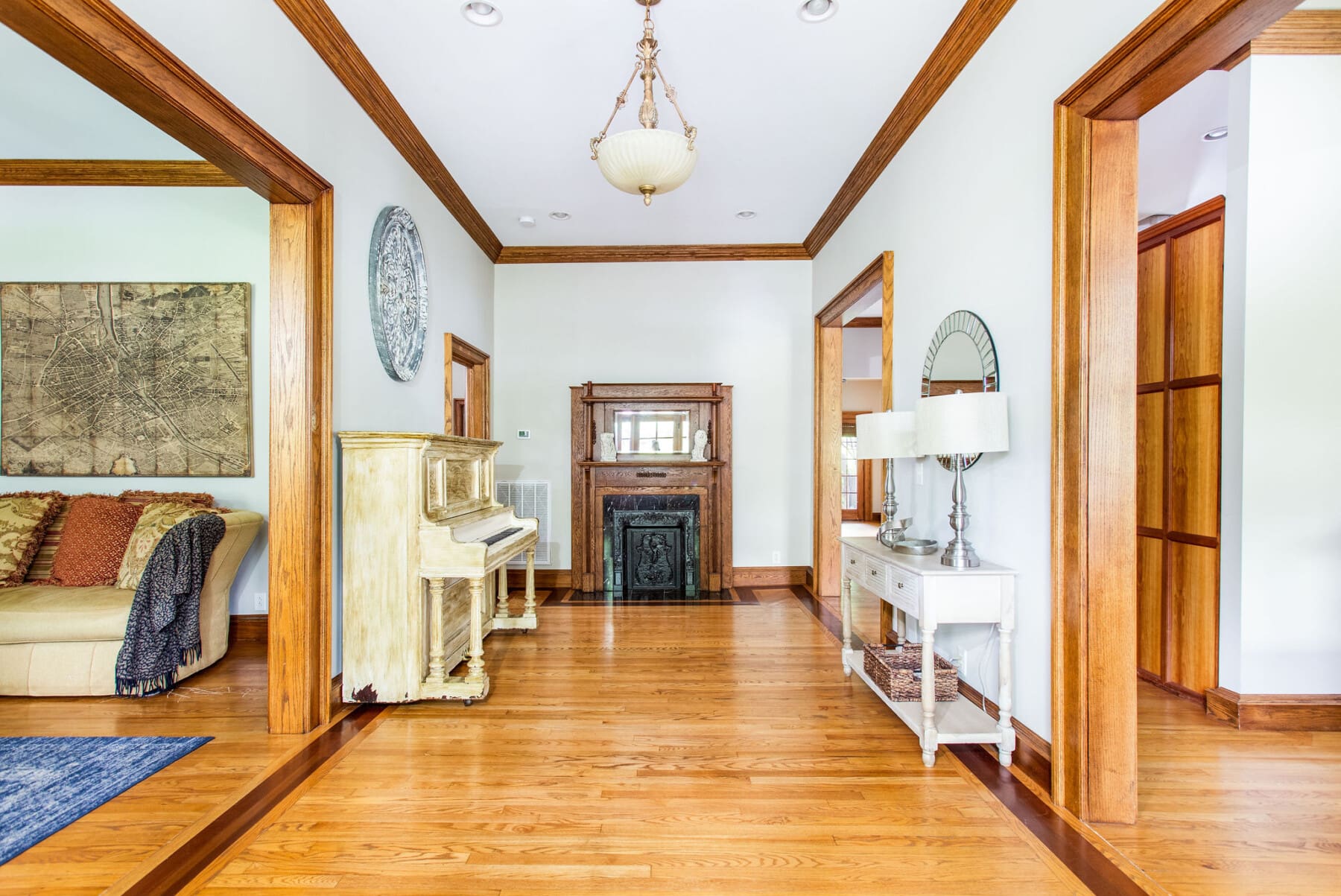 Music City Magnolia Nashville vacation rental Wisteria 12South - image 44