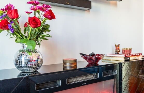Music City Magnolia Honky Tonk Party Pad Johnny Midtown Nashville rental with pool - image 11