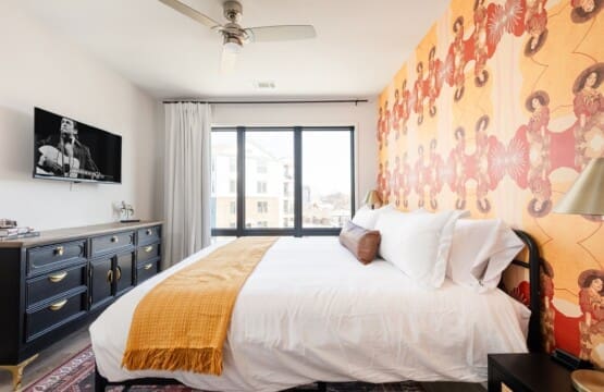 Music City Magnolia Honky Tonk Party Pad Johnny Midtown Nashville rental with pool - image 46