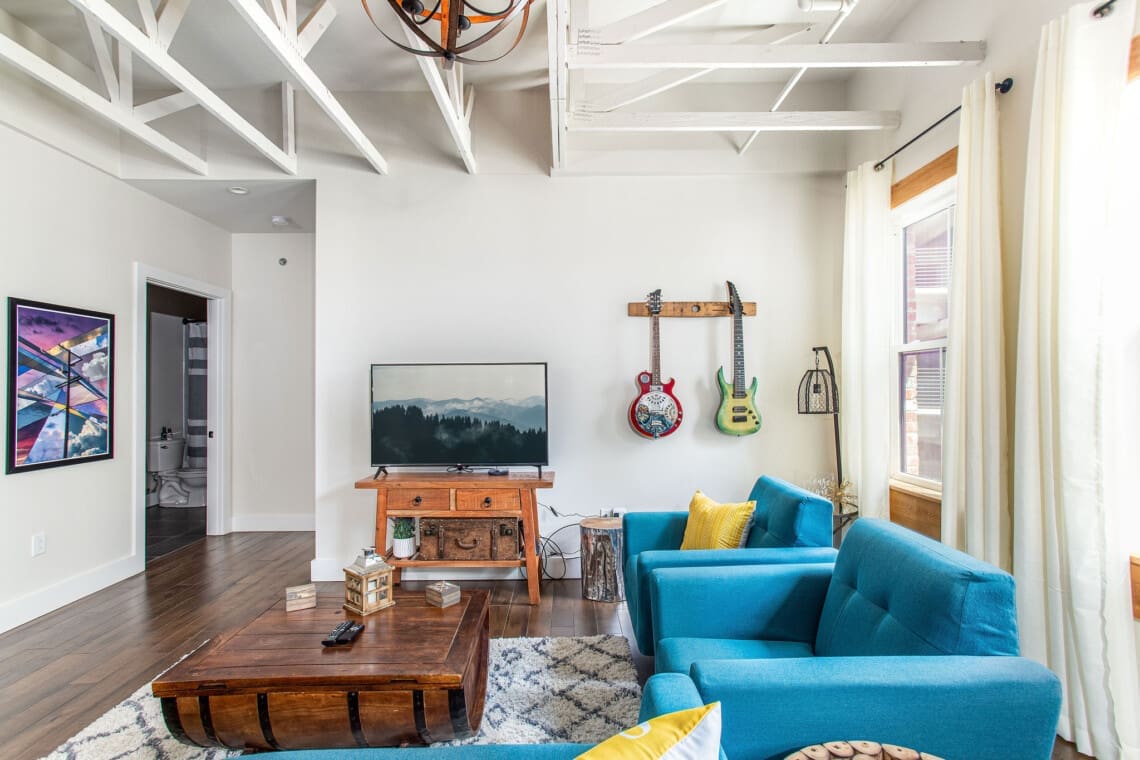 Music City Magnolia Nashville vacation rental Rocky Top with speakeasy and pool - image 2
