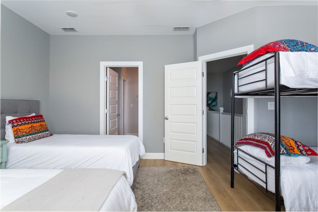 Music City Magnolia Nashville vacation rental Wildflower pet friendly - image 4