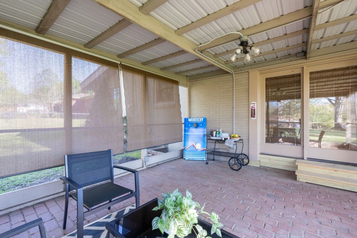 Music City Magnolia Nashville vacation rental Dreamwood near Grand Ole Opry - image 4