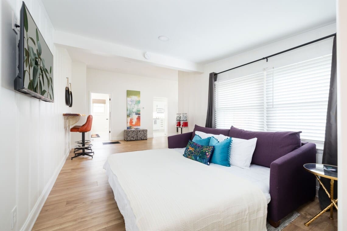 Music City Magnolia Nashville vacation rental Dreamwood near Grand Ole Opry - image 17