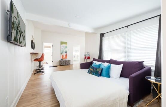 Music City Magnolia Nashville vacation rental Dreamwood near Grand Ole Opry - image 17