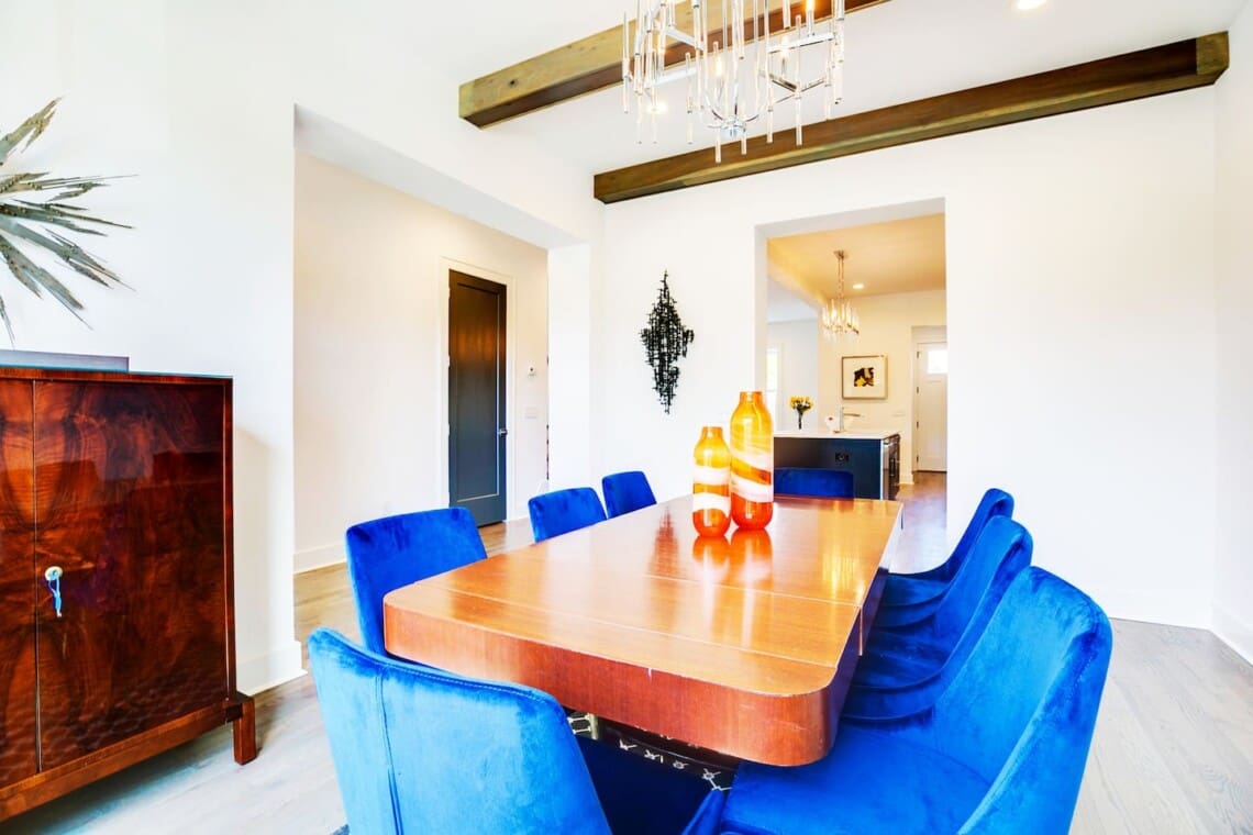 Music City Magnolia Nashville vacation rental Mockingbird near Broadway