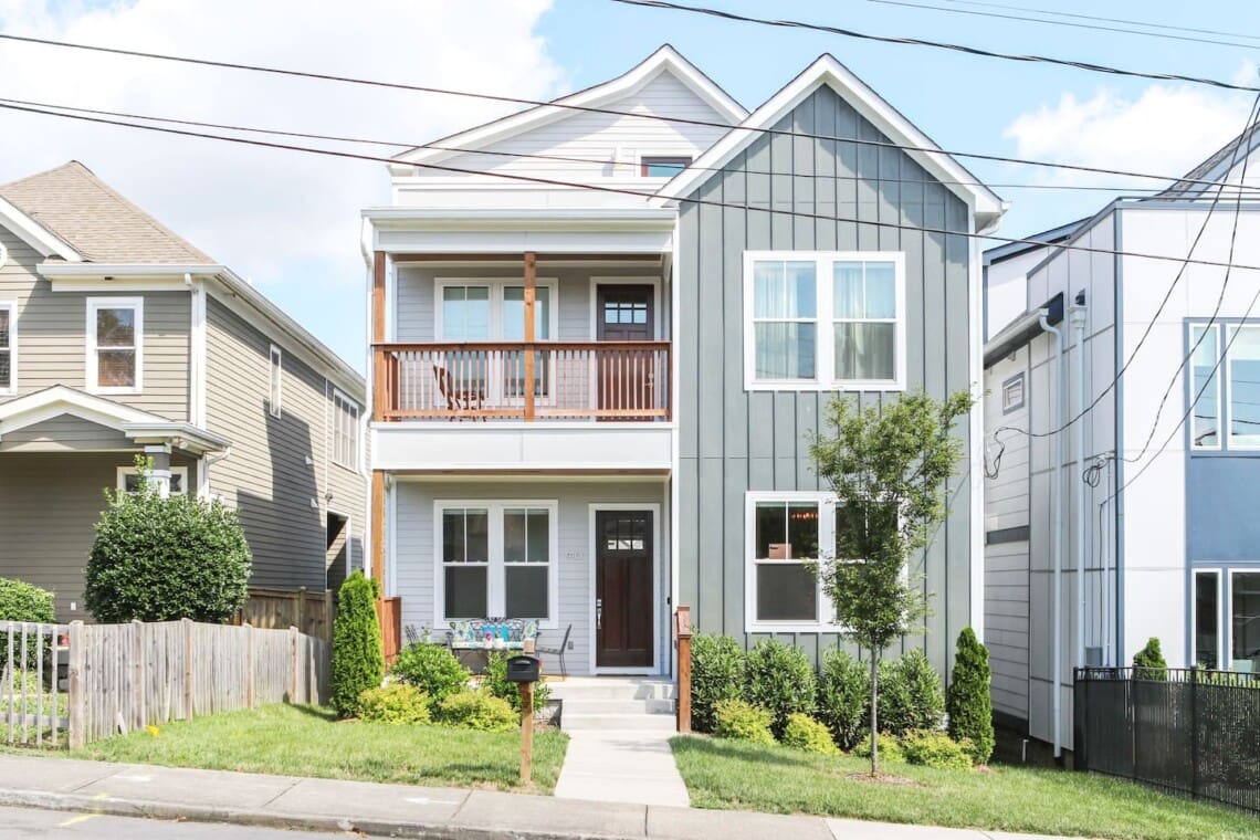 Music City Magnolia Nashville vacation rental Mockingbird near Broadway