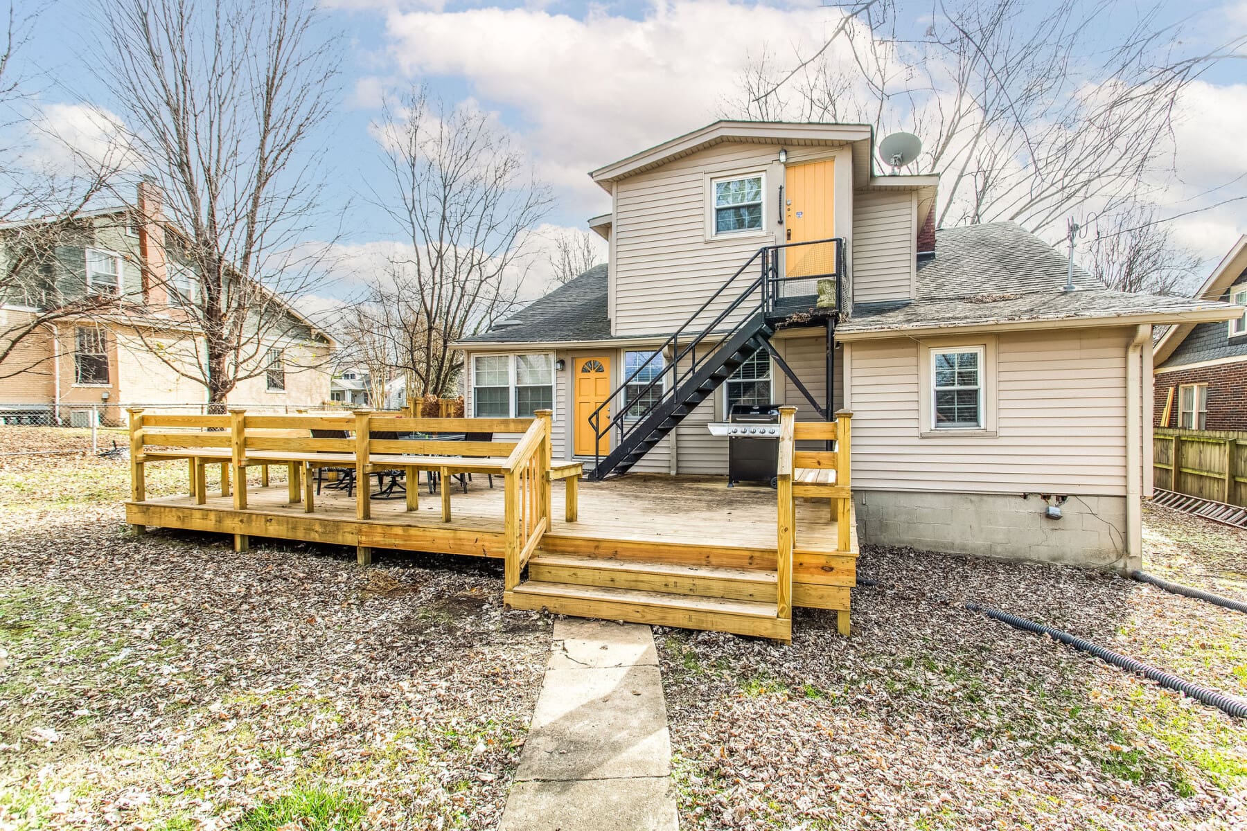 Music City Magnolia Nashville vacation rental Deacons House near Nissan Stadium - image 3
