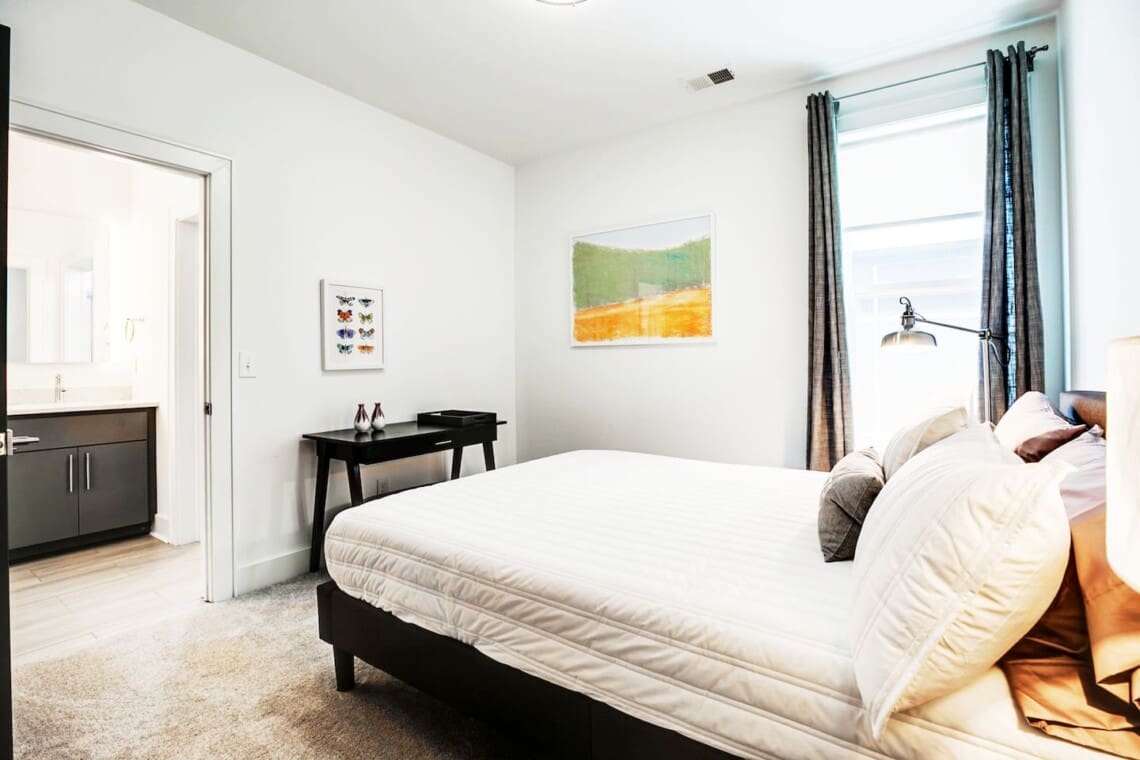 Music City Magnolia Nashville vacation rental Mockingbird near Broadway