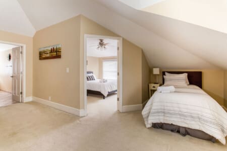 Music City Magnolia Nashville vacation rental Wisteria 12South - image 6