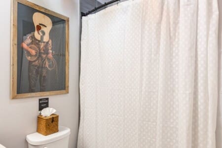Music City Magnolia Honky Tonk Party Pad Johnny Midtown Nashville rental with pool - image 7