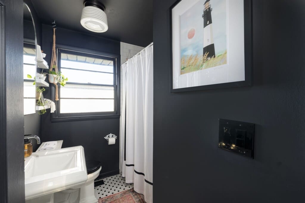 Music City Magnolia Nashville vacation rental Blooming Bungalow with hot tub - image 20