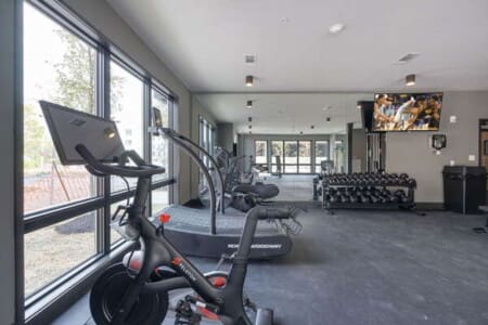 Music City Magnolia Honky Tonk Party Pads Midtown Nashville rental with pool - image 6