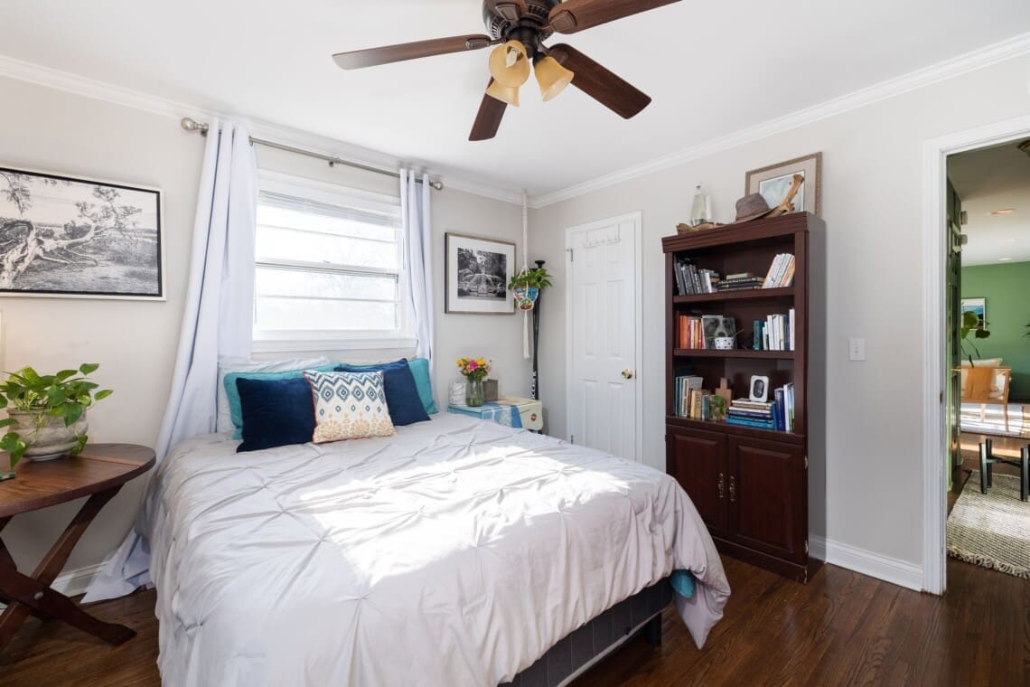 Music City Magnolia Nashville vacation rental Blooming Bungalow with hot tub - image 14