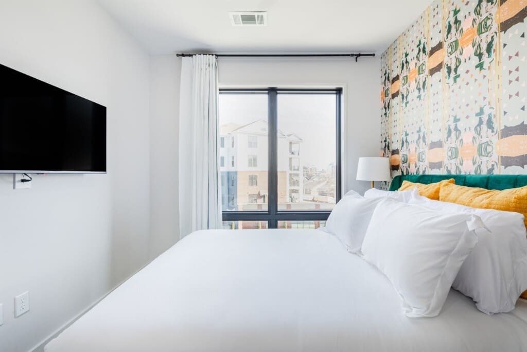 Music City Magnolia Honky Tonk Party Pads Midtown Nashville rental with pool - image 21