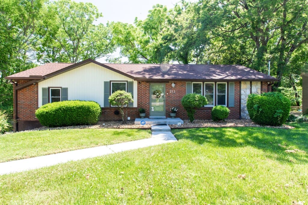 Music City Magnolia Nashville vacation rental Magnolia home - image 1