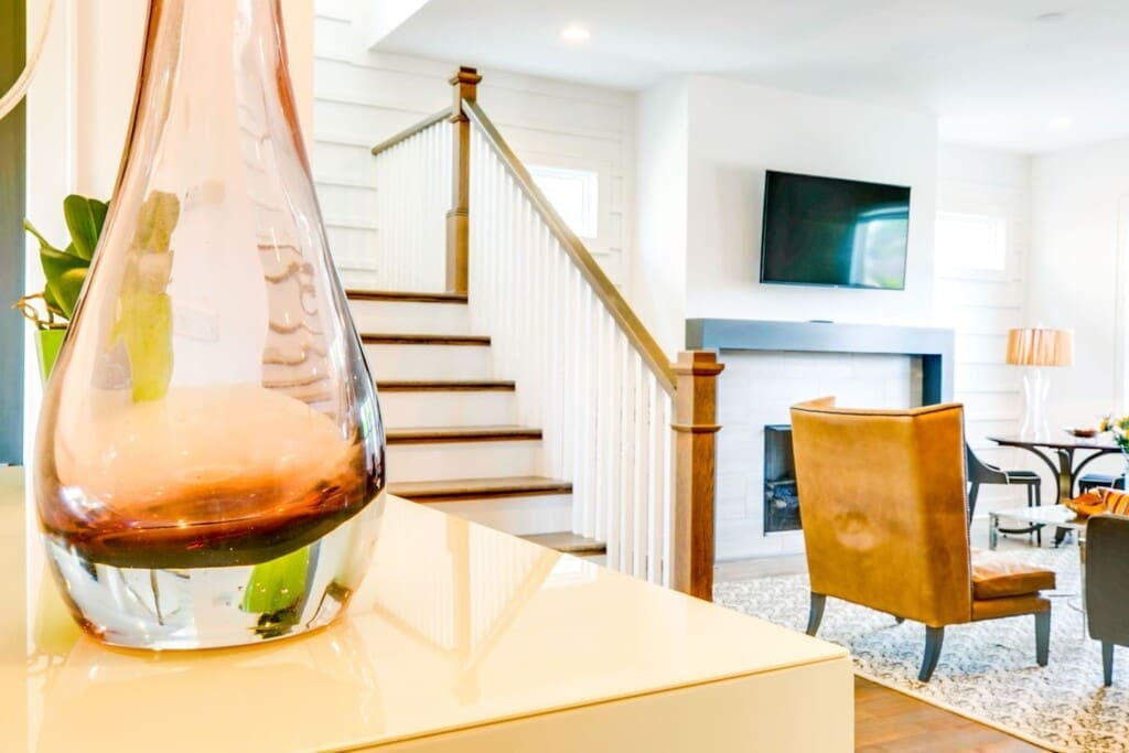 Music City Magnolia Nashville vacation rental Mockingbird near Broadway