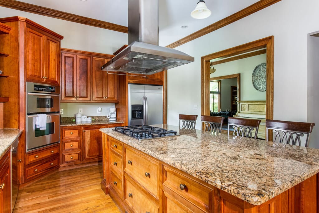 Music City Magnolia Nashville vacation rental Wisteria 12South - image 25