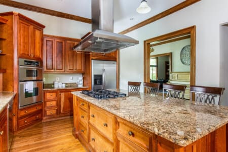Music City Magnolia Nashville vacation rental Wisteria 12South - image 25