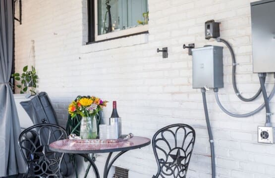 Music City Magnolia Nashville vacation rental Blooming Bungalow with hot tub - image 36
