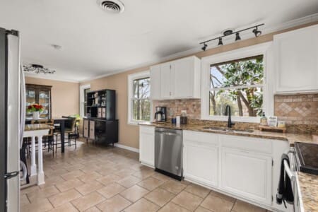 Music City Magnolia Nashville vacation rental Magnolia home - image 25