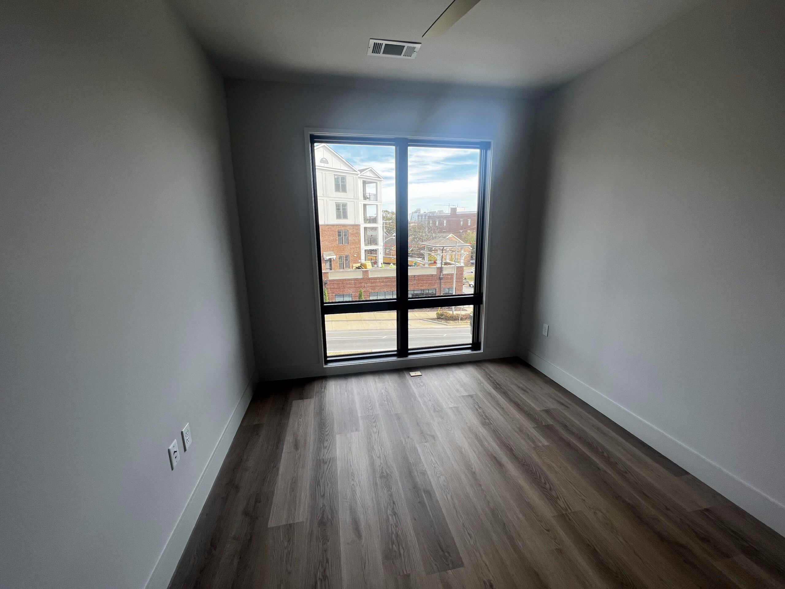 Empty bedroom before design