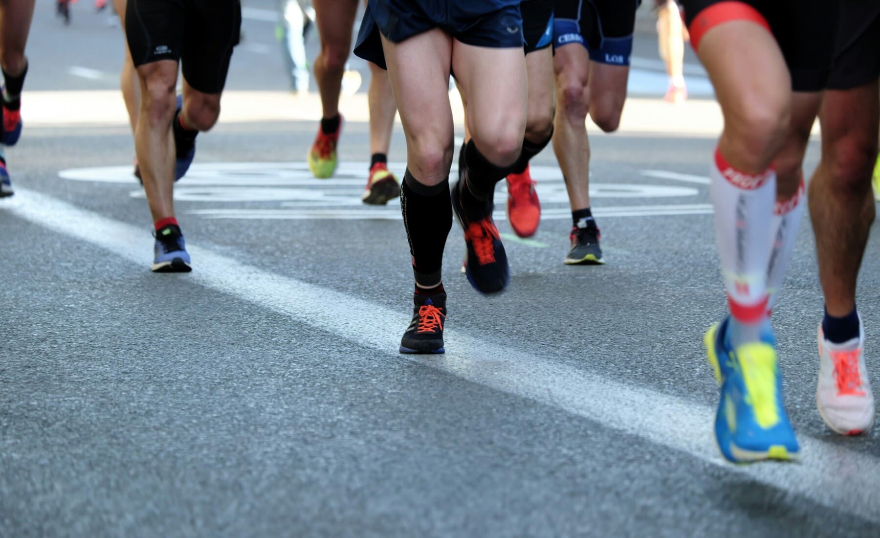 Nashville marathon runners on a city street