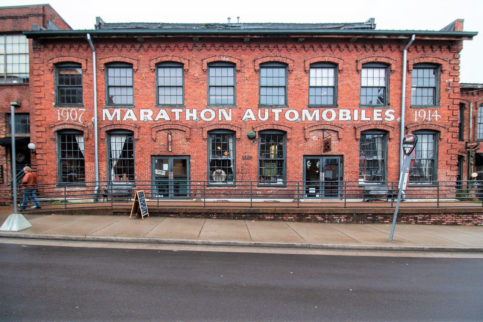 Nashville neighborhood scene